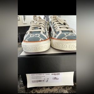 Women’s Gucci shoes size 38